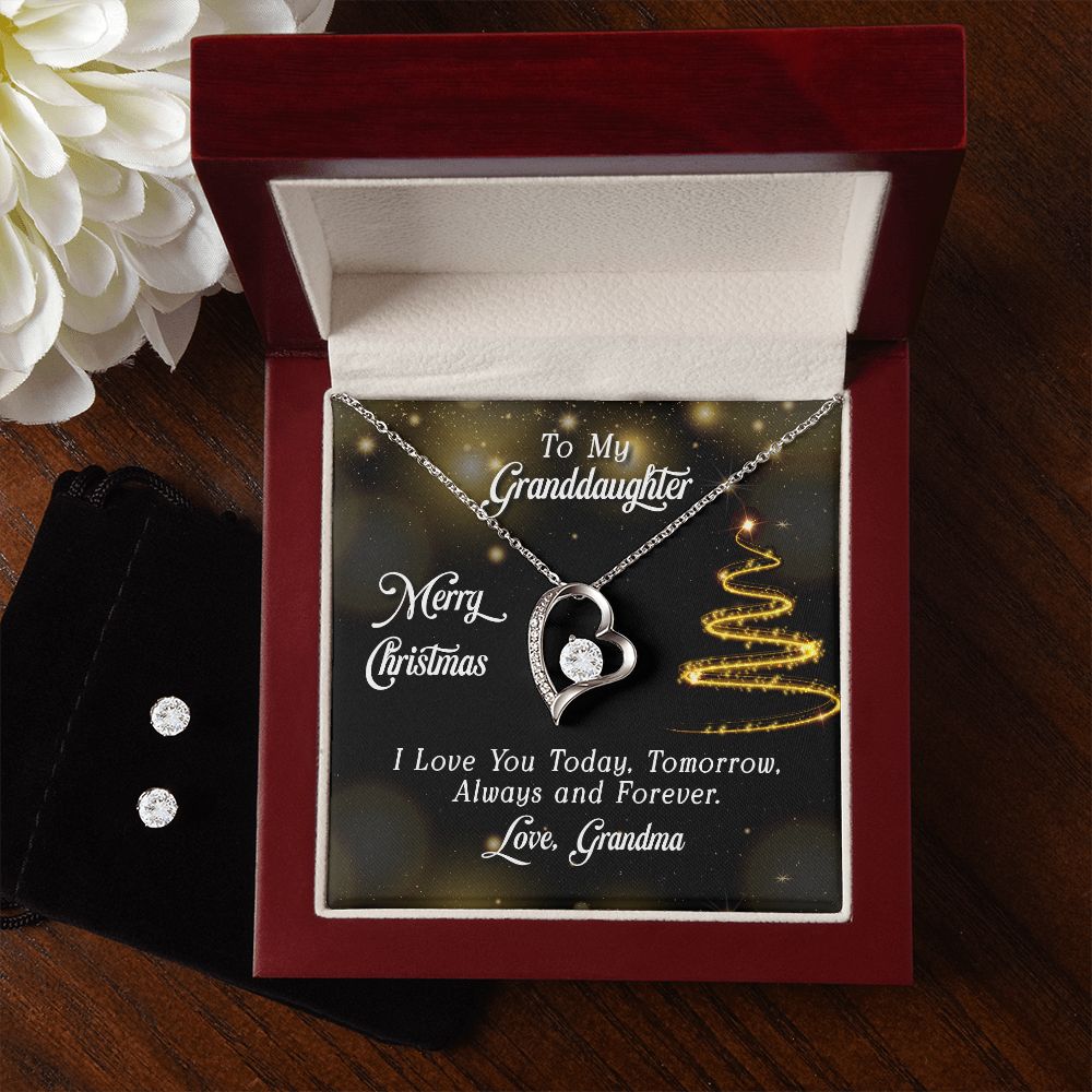 To My Granddaughter Heart Necklace - giftingstop